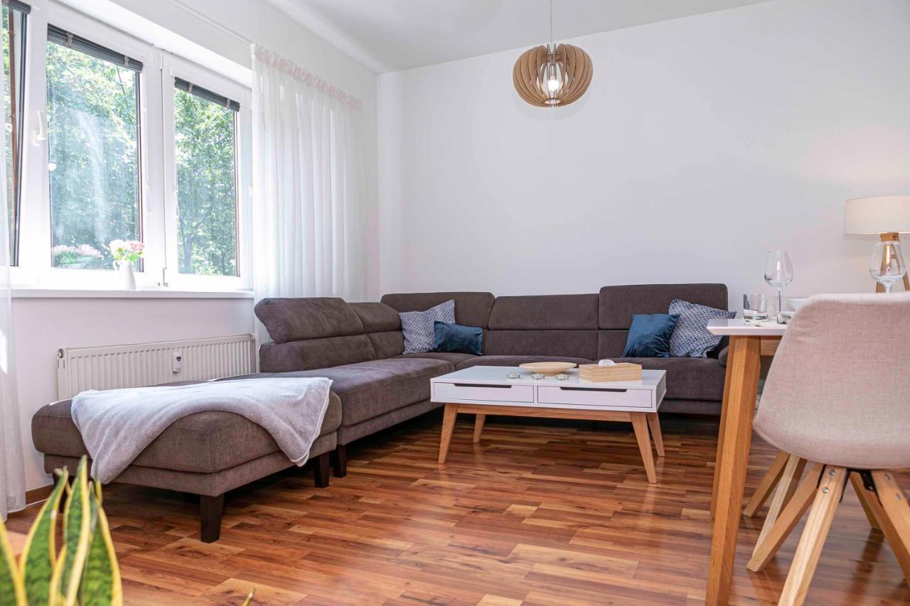 Castle View Apartment With Free Parking Μπρατισλάβα Εξωτερικό φωτογραφία